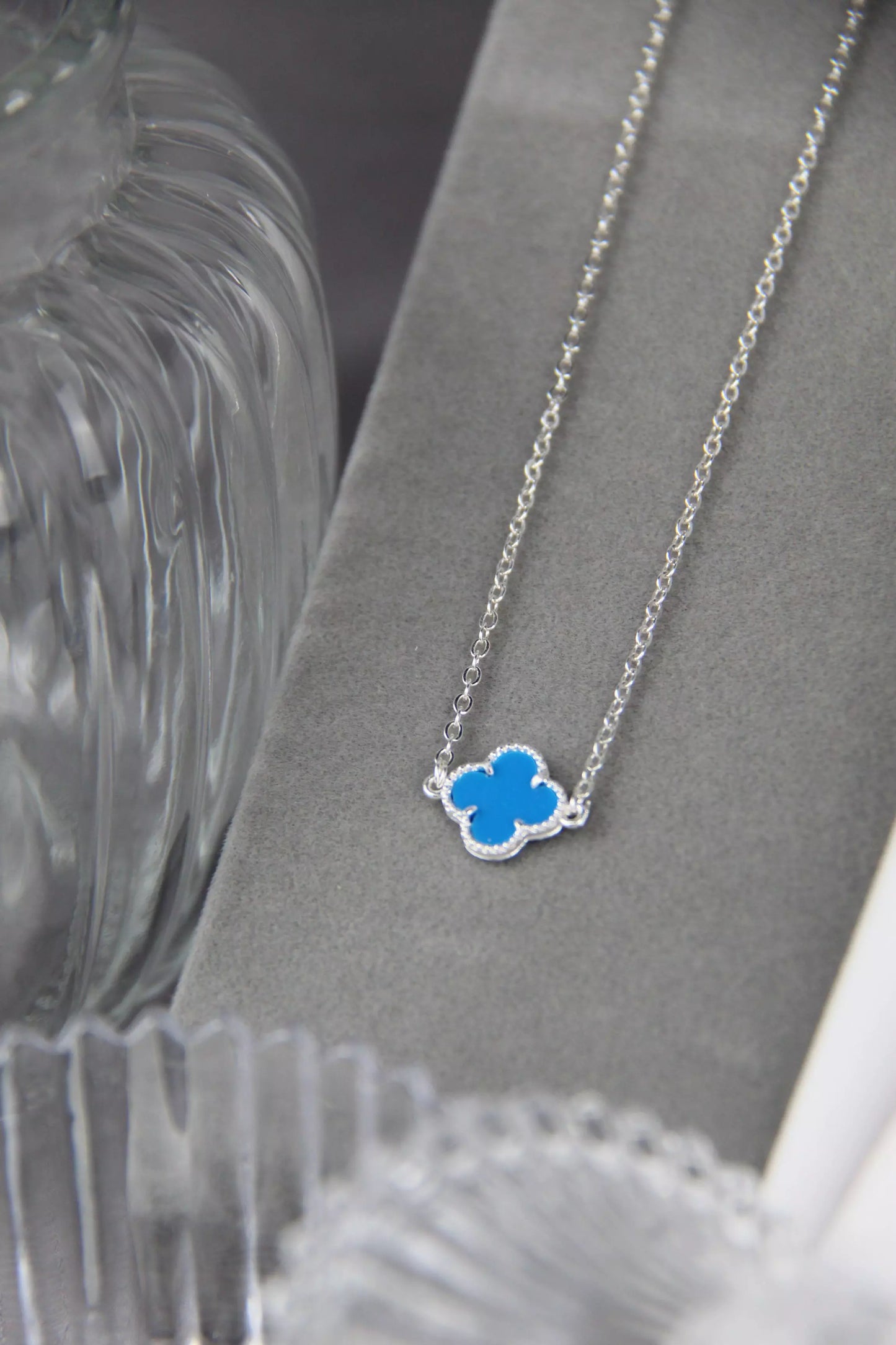 Blue Clover Choker Necklace - Silver